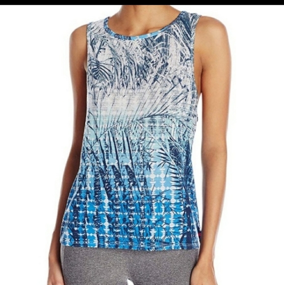 Pink Lotus Sleeveless Tee - Picture 2 of 7